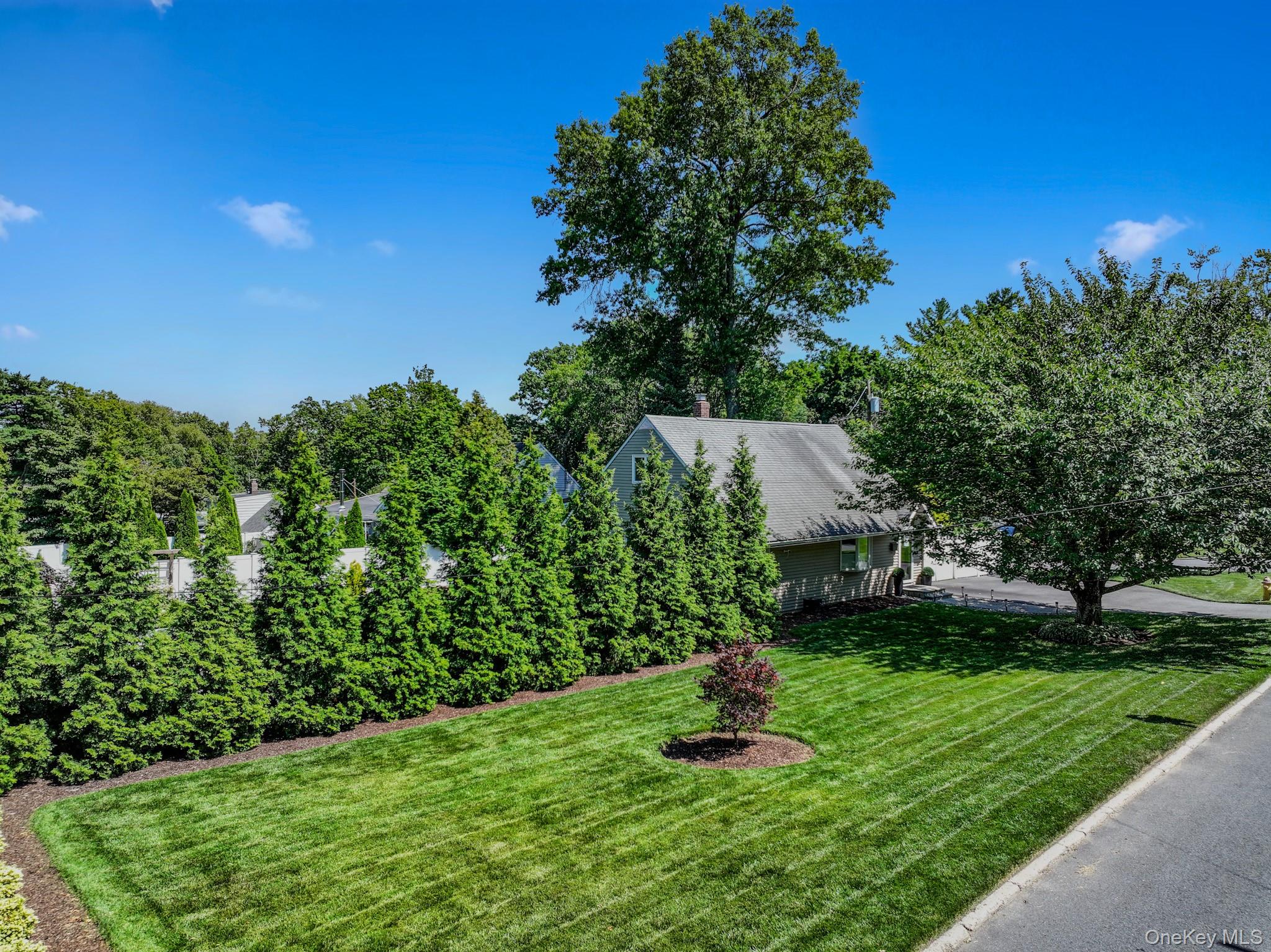11 Jean Lane – For Sale photo 38