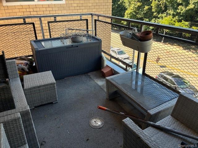 241-20 Northern Blvd, Unit 2C photo 7