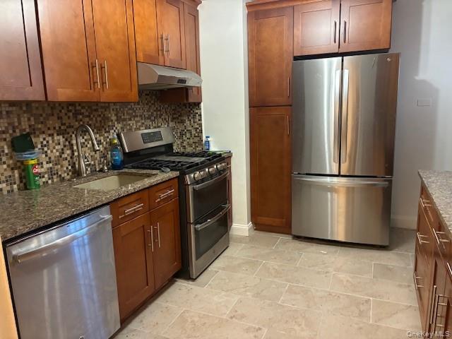 241-20 Northern Blvd, Unit 2C photo 9