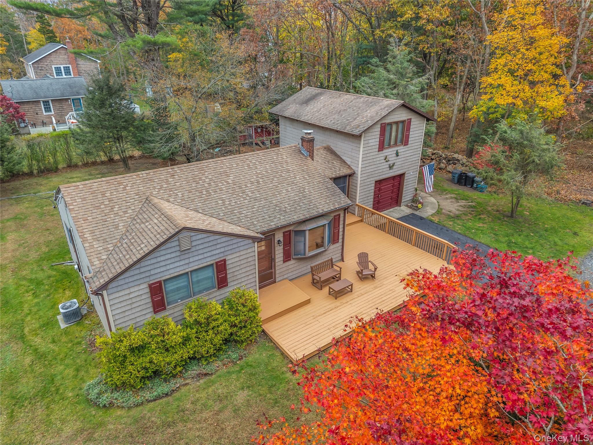 17 Hawkins Lane – For Sale photo 2