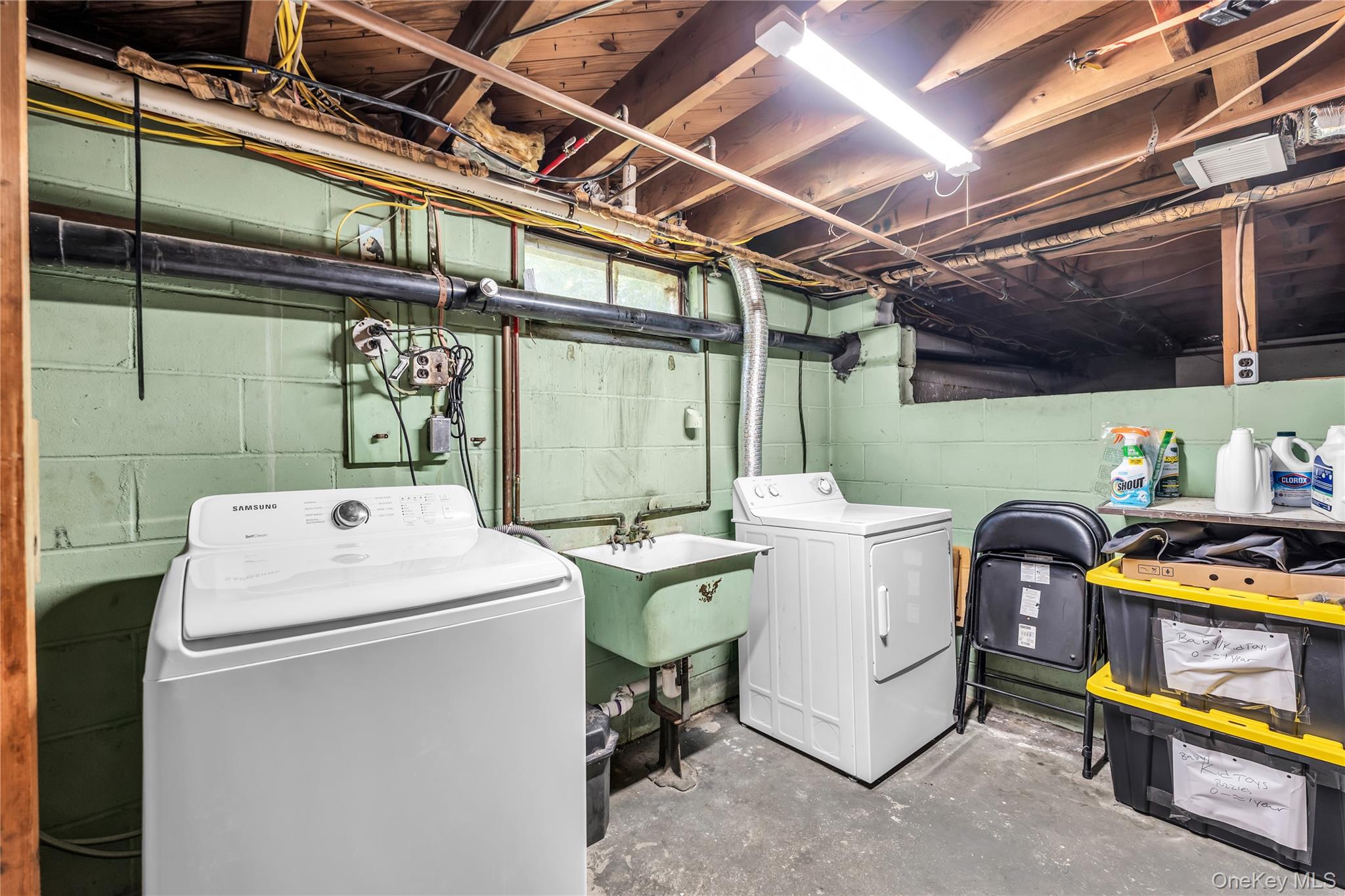 17 Hawkins Lane – For Sale photo 37