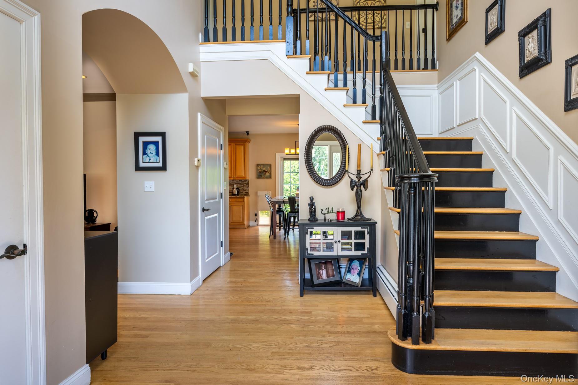 2 Heritage Place – For Sale photo 2