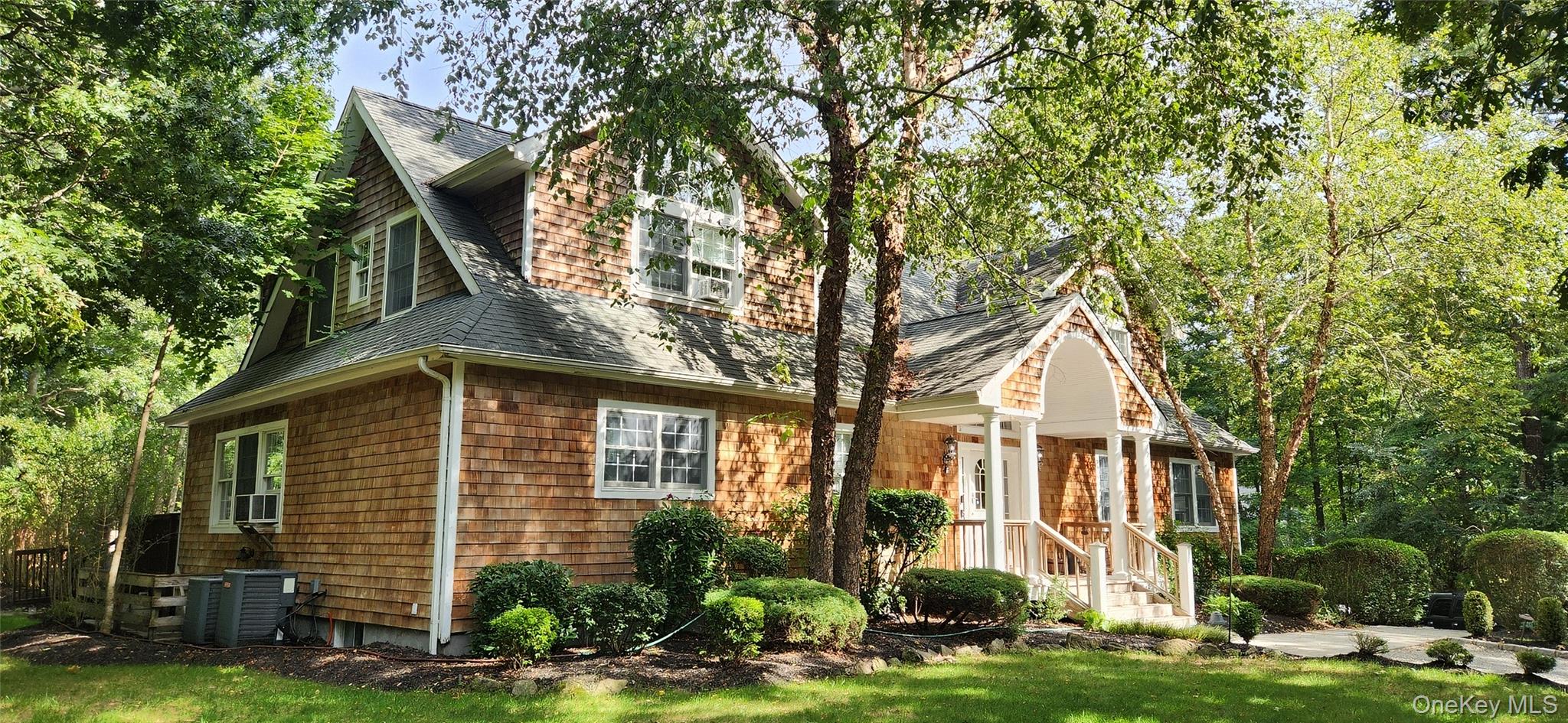 5 Emily Court – For Sale photo 3