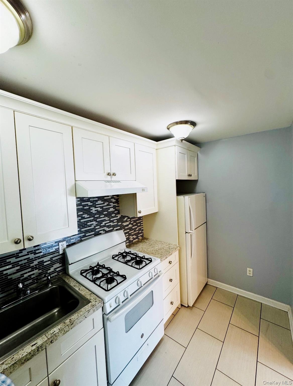 86 Old Tappan Road – For Rent photo 6