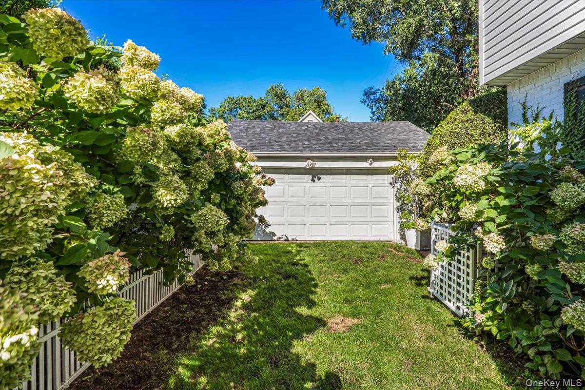 5 Ash Street – For Sale photo 27