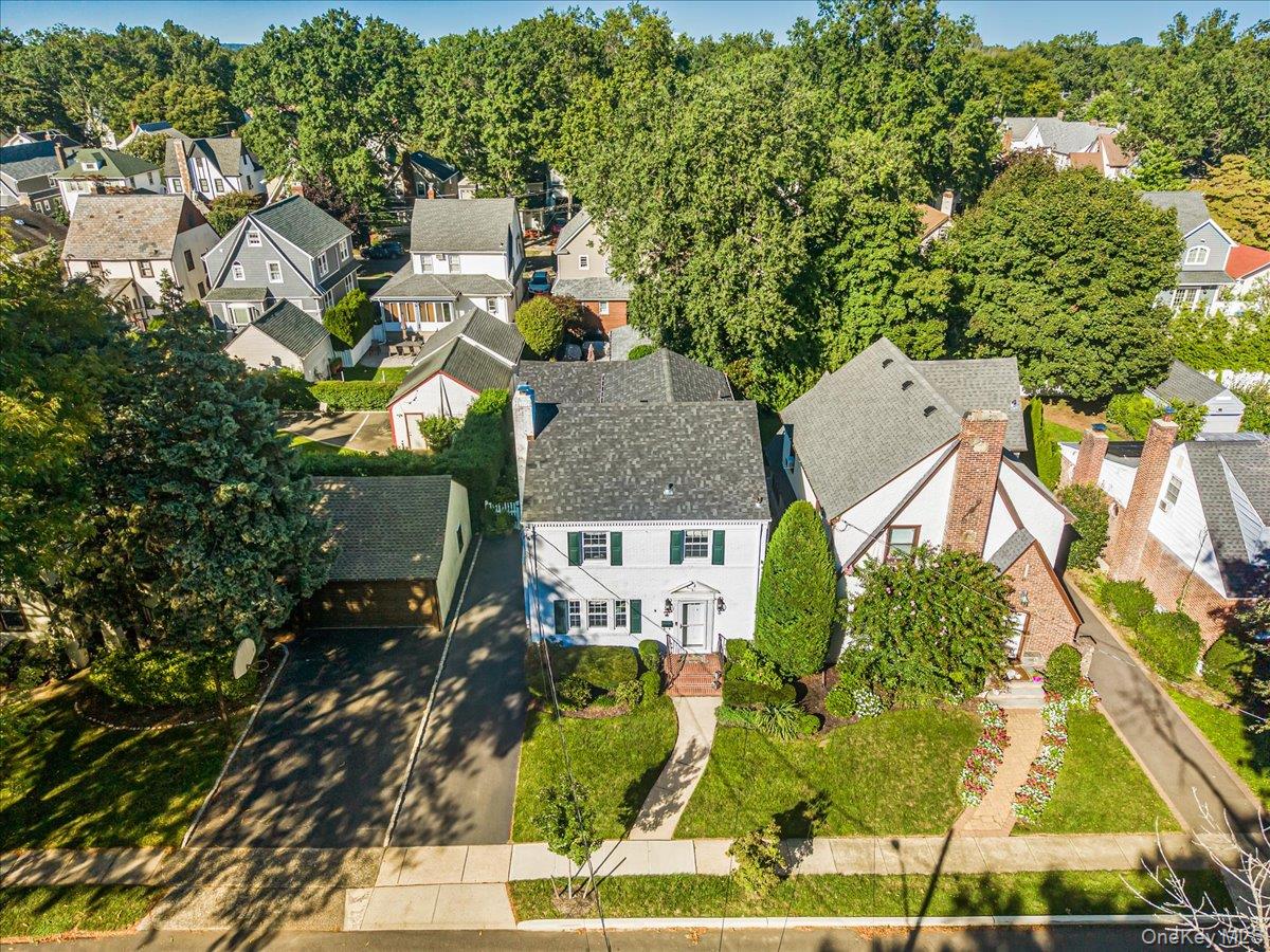 5 Ash Street – For Sale photo 2