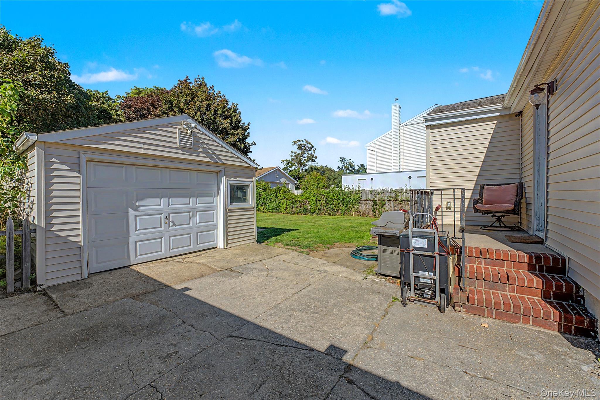 410 10th Street – For Sale photo 5