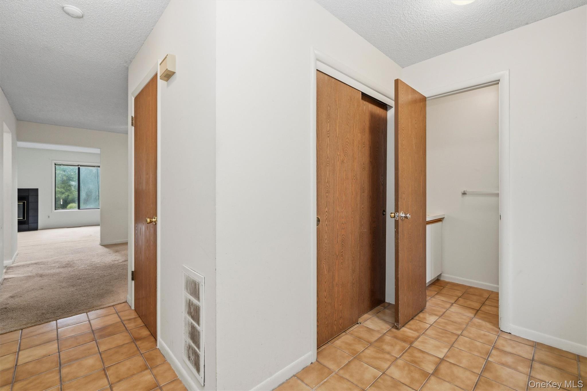 6 Ryan Court – For Sale photo 5