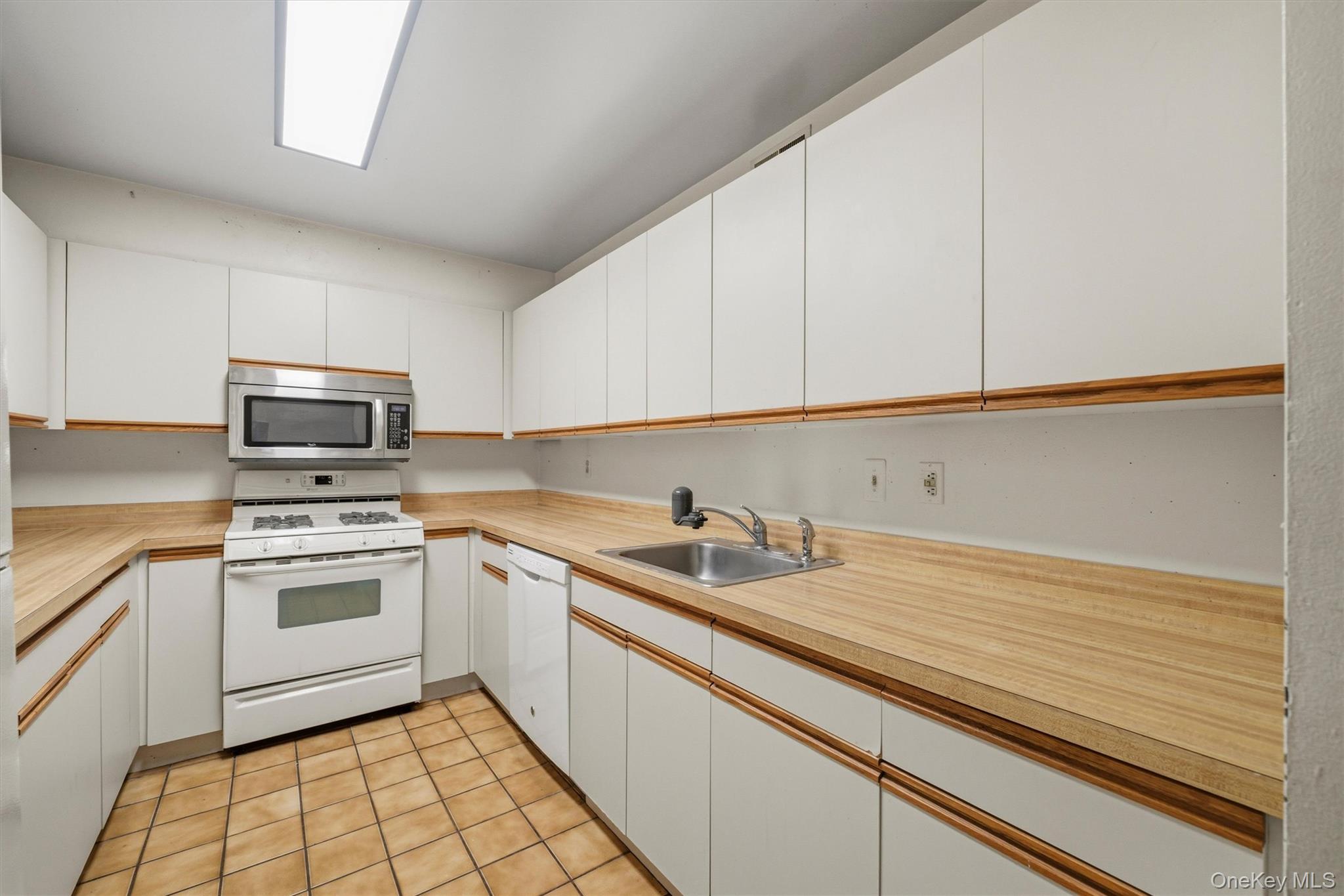 6 Ryan Court – For Sale photo 13