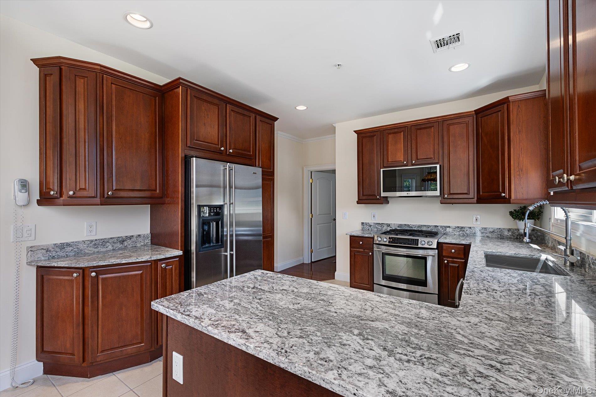103 Roosevelt Way – For Sale photo 10
