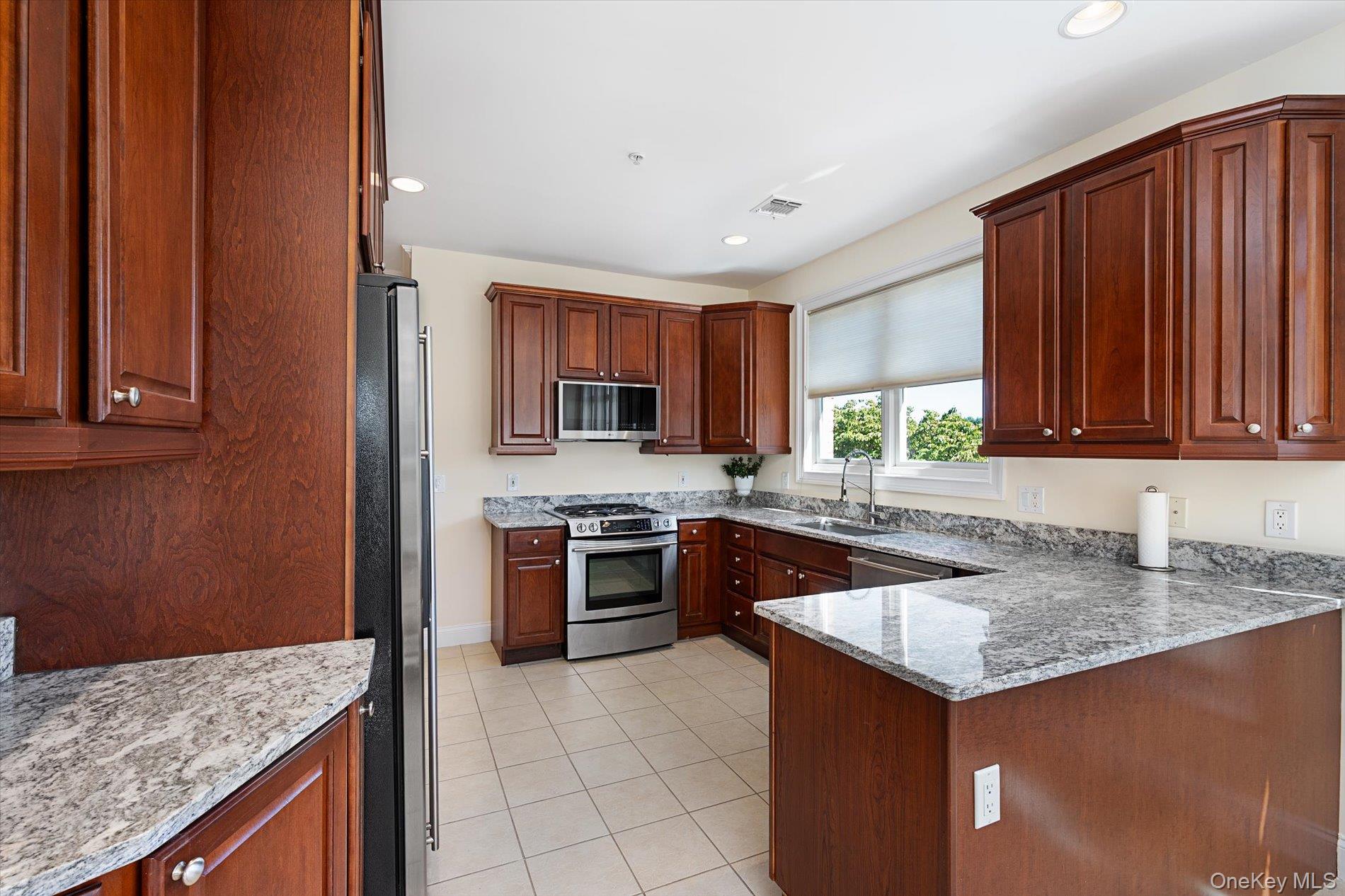 103 Roosevelt Way – For Sale photo 9