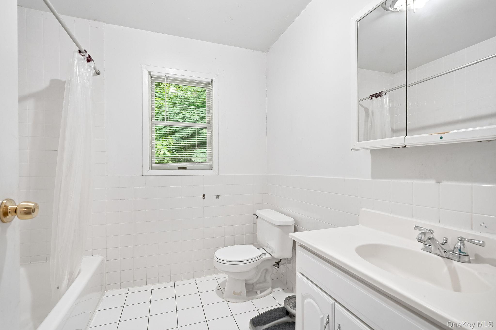 100 Pembrook Drive – For Sale photo 8