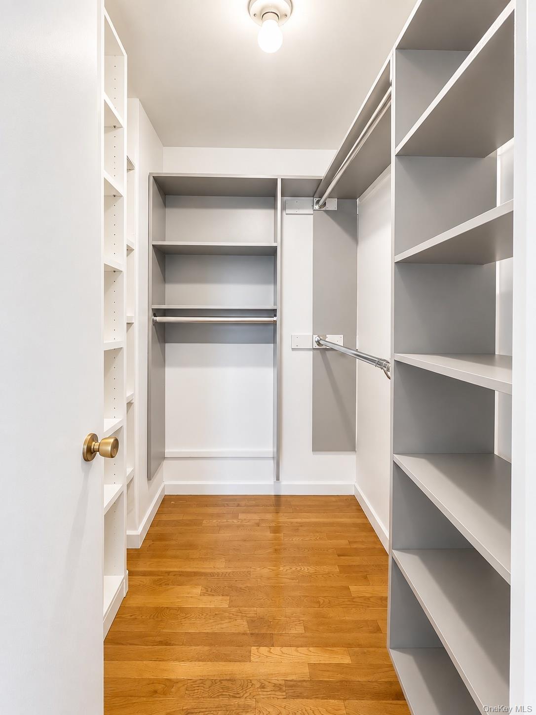 185 Bennett Avenue, Unit Unit 1 photo 9