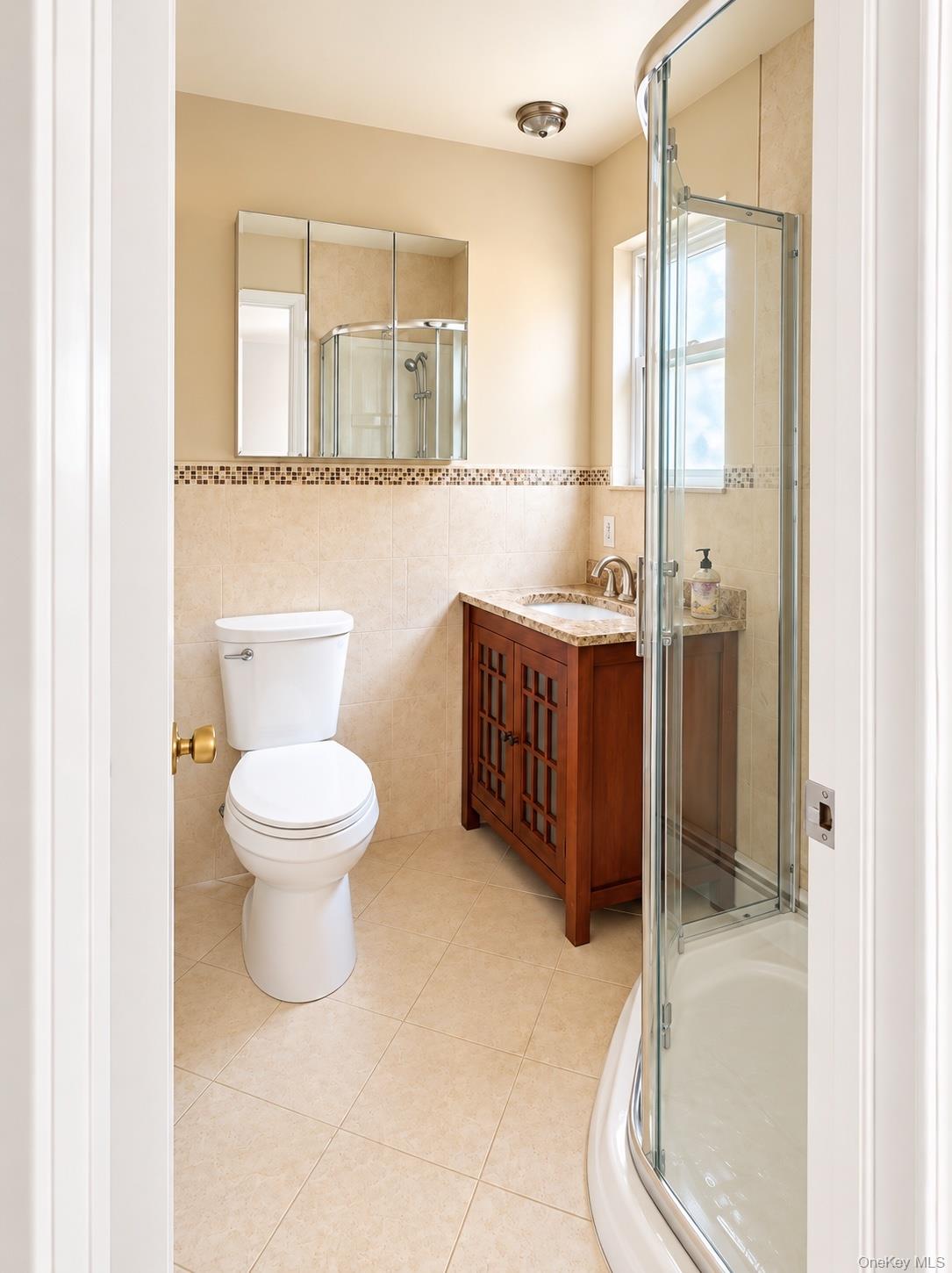 185 Bennett Avenue, Unit Unit 1 photo 8