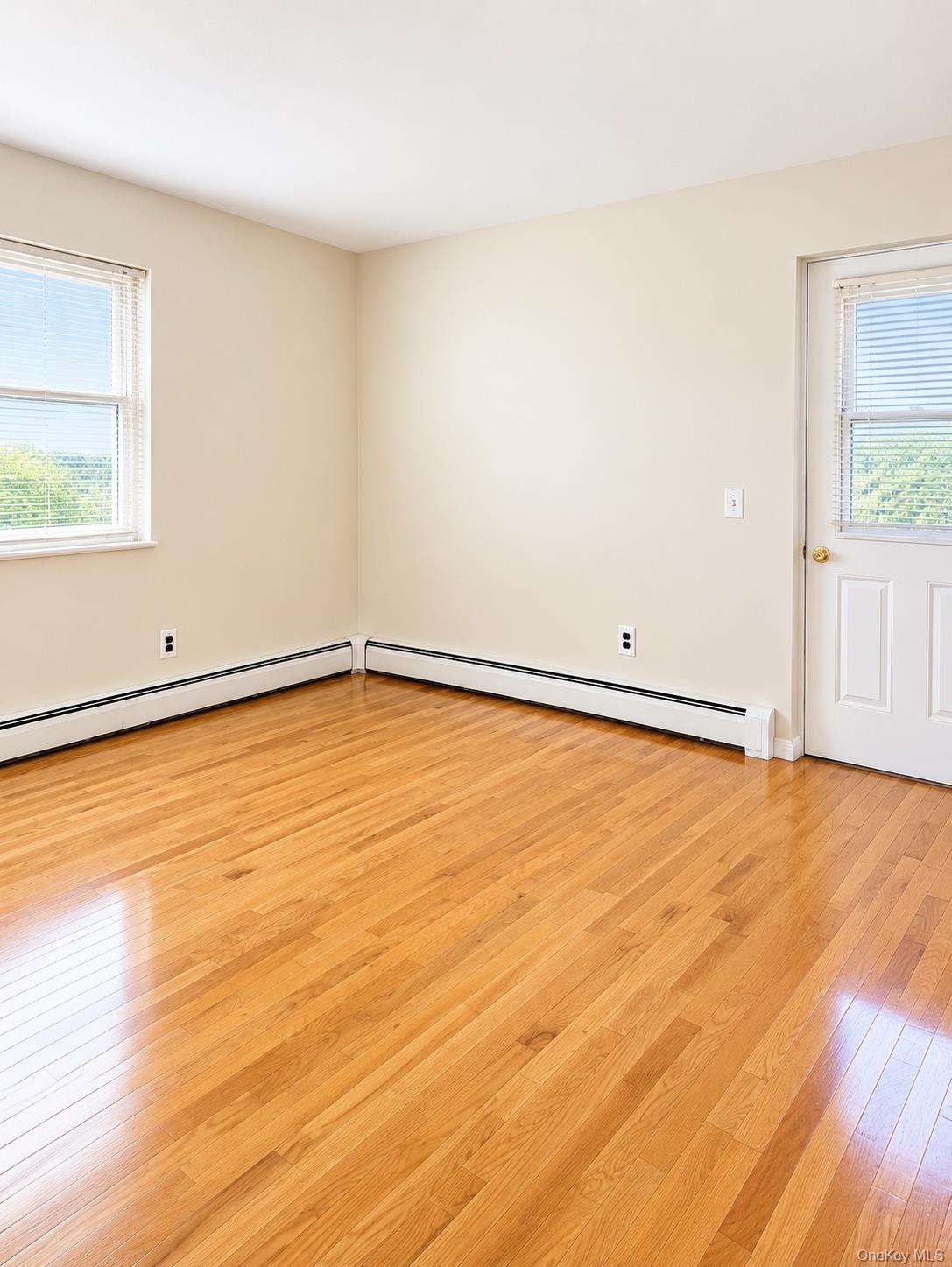 185 Bennett Avenue, Unit Unit 2 photo 9