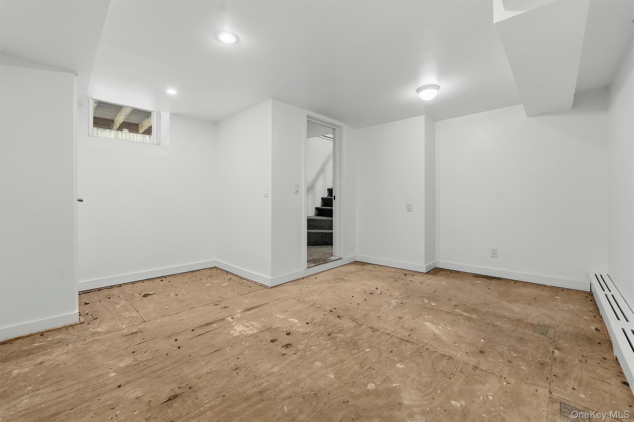 9 Desmond Avenue – For Sale photo 28
