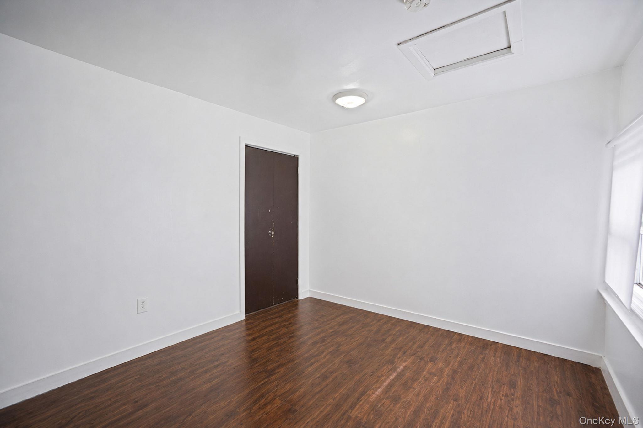 17 Maple Street – For Sale photo 12