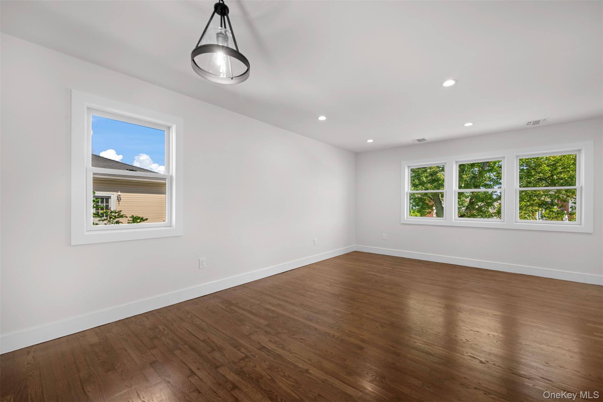 3280 Elliott Boulevard – For Sale photo 13