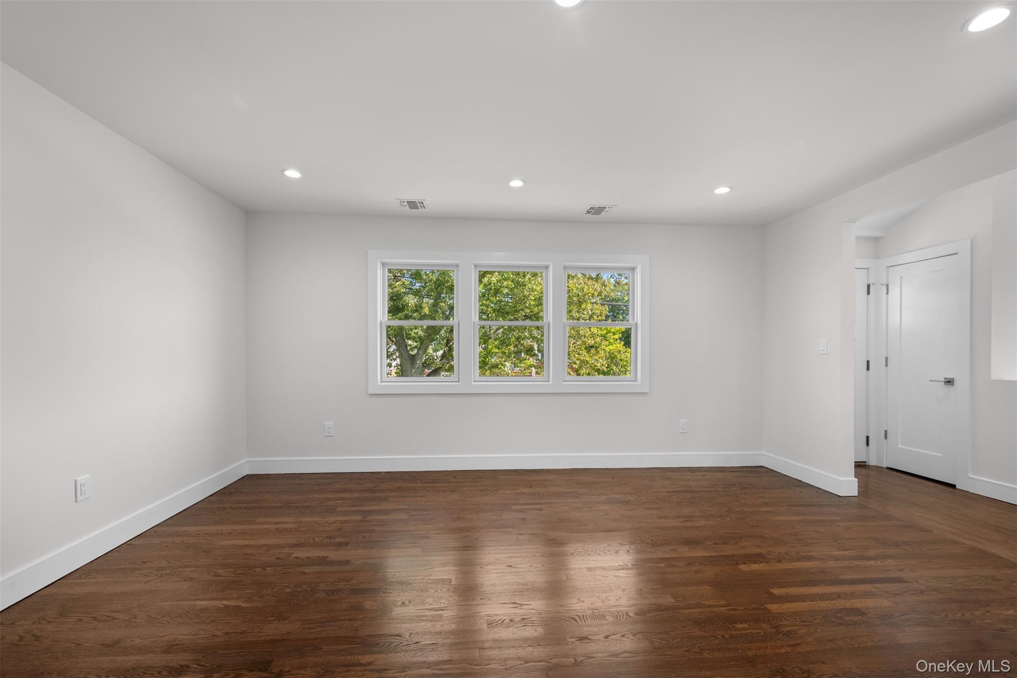 3280 Elliott Boulevard – For Sale photo 15