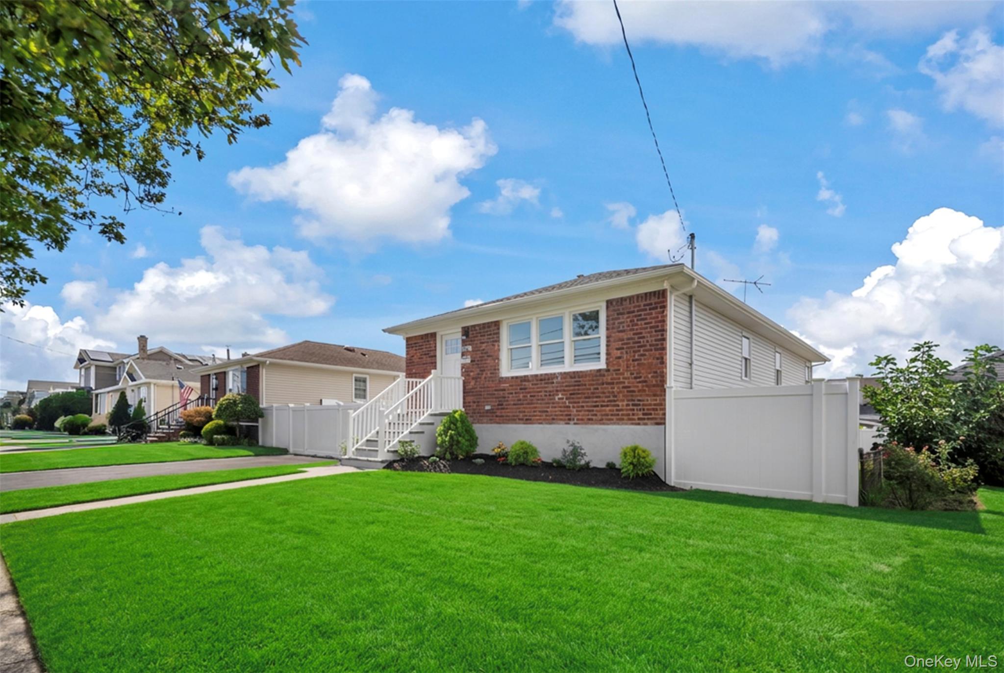 3280 Elliott Boulevard – For Sale photo 3