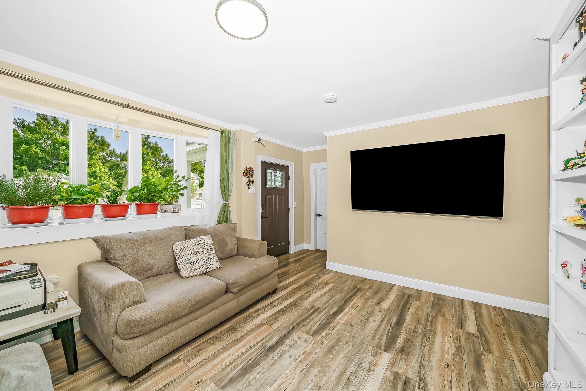 166 Church Street – For Sale photo 4