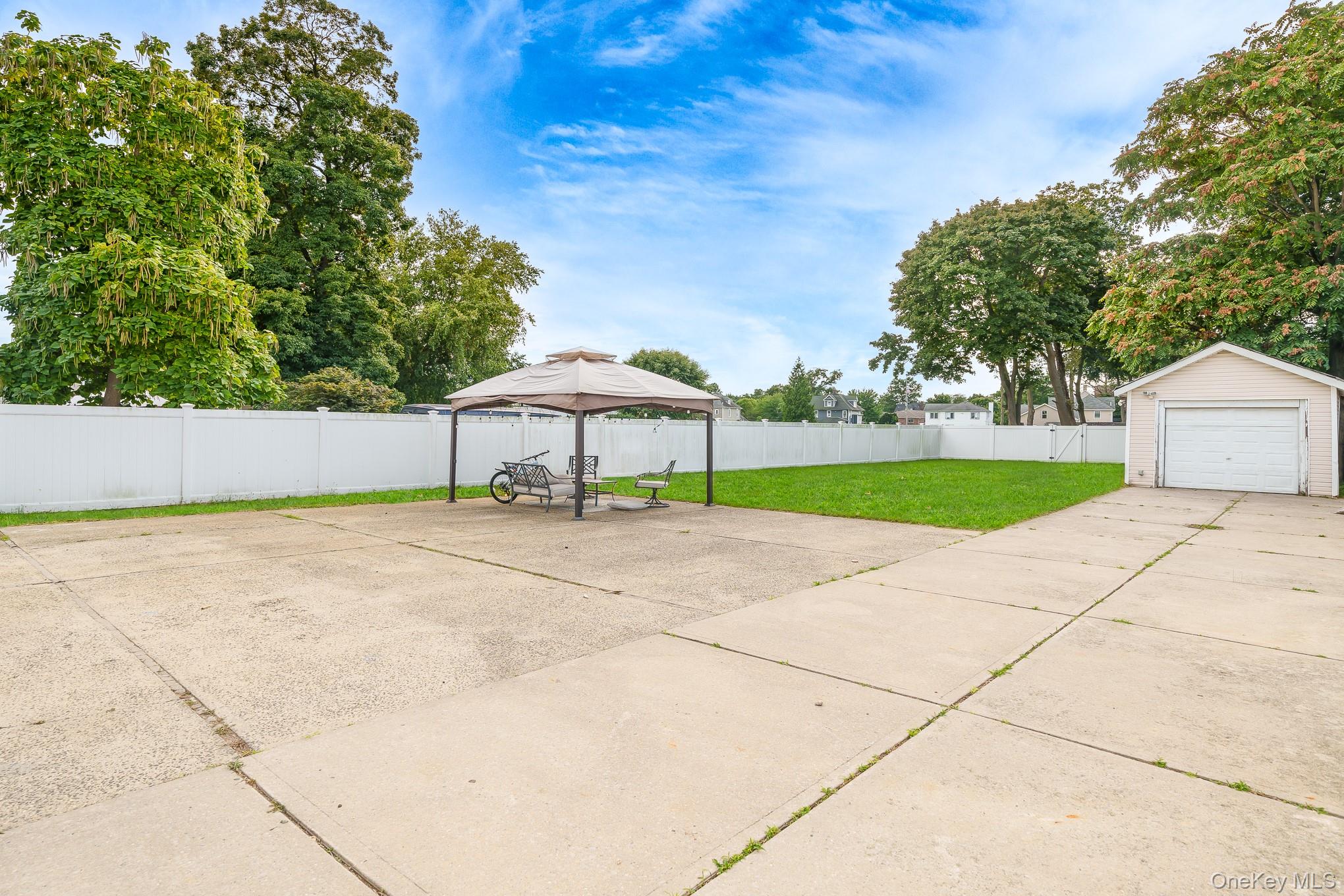 166 Church Street – For Sale photo 23