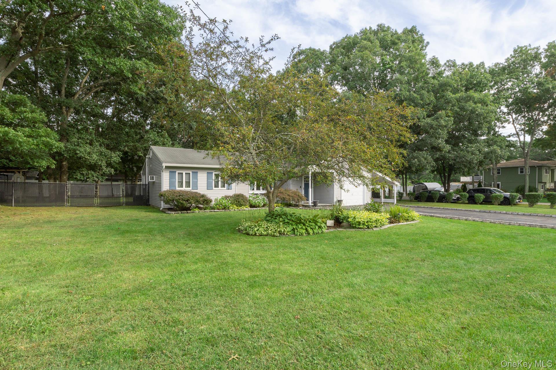 21 Aberdeen Drive – For Sale photo 3