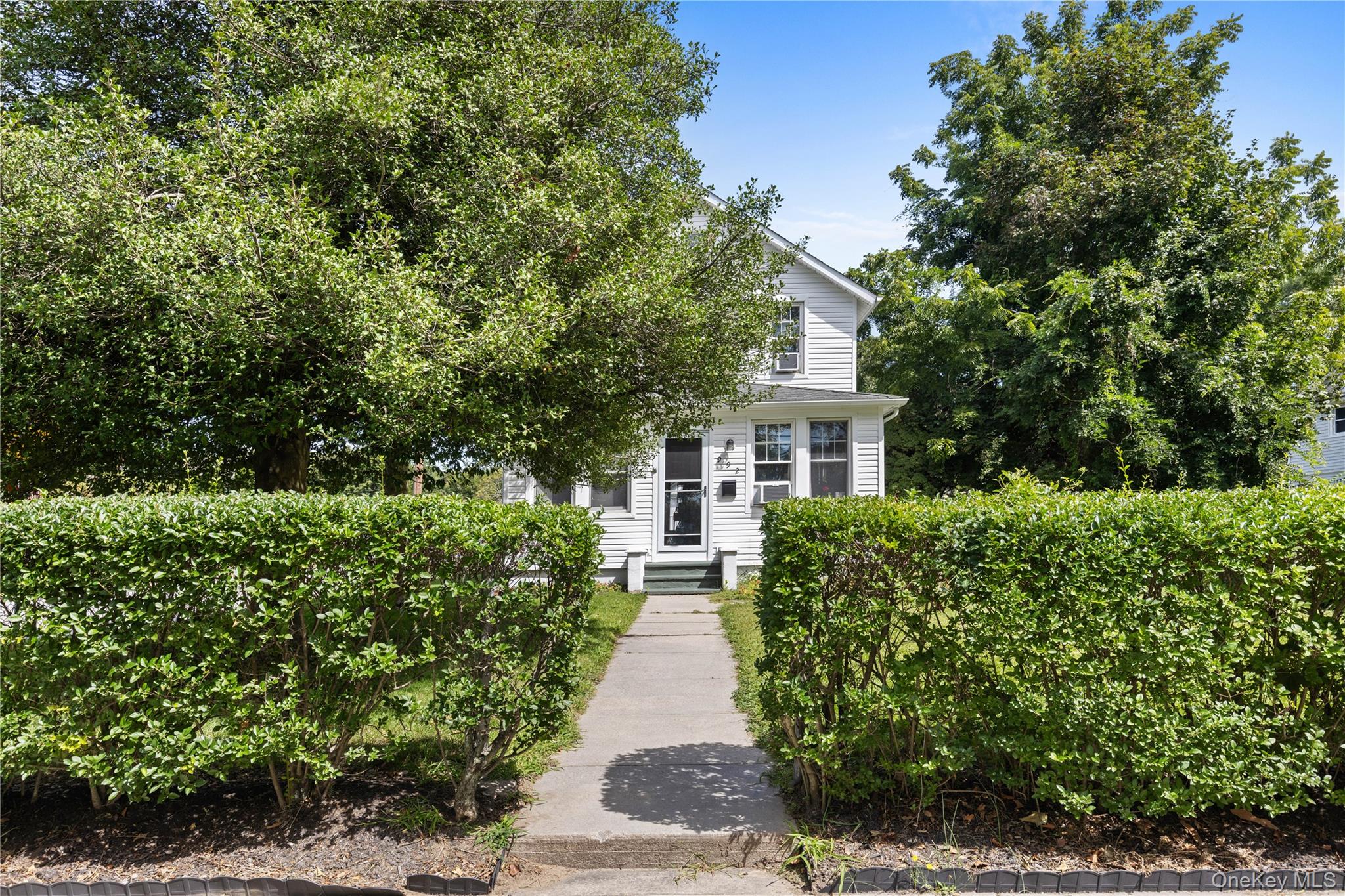 992 Roanoke Avenue – For Sale