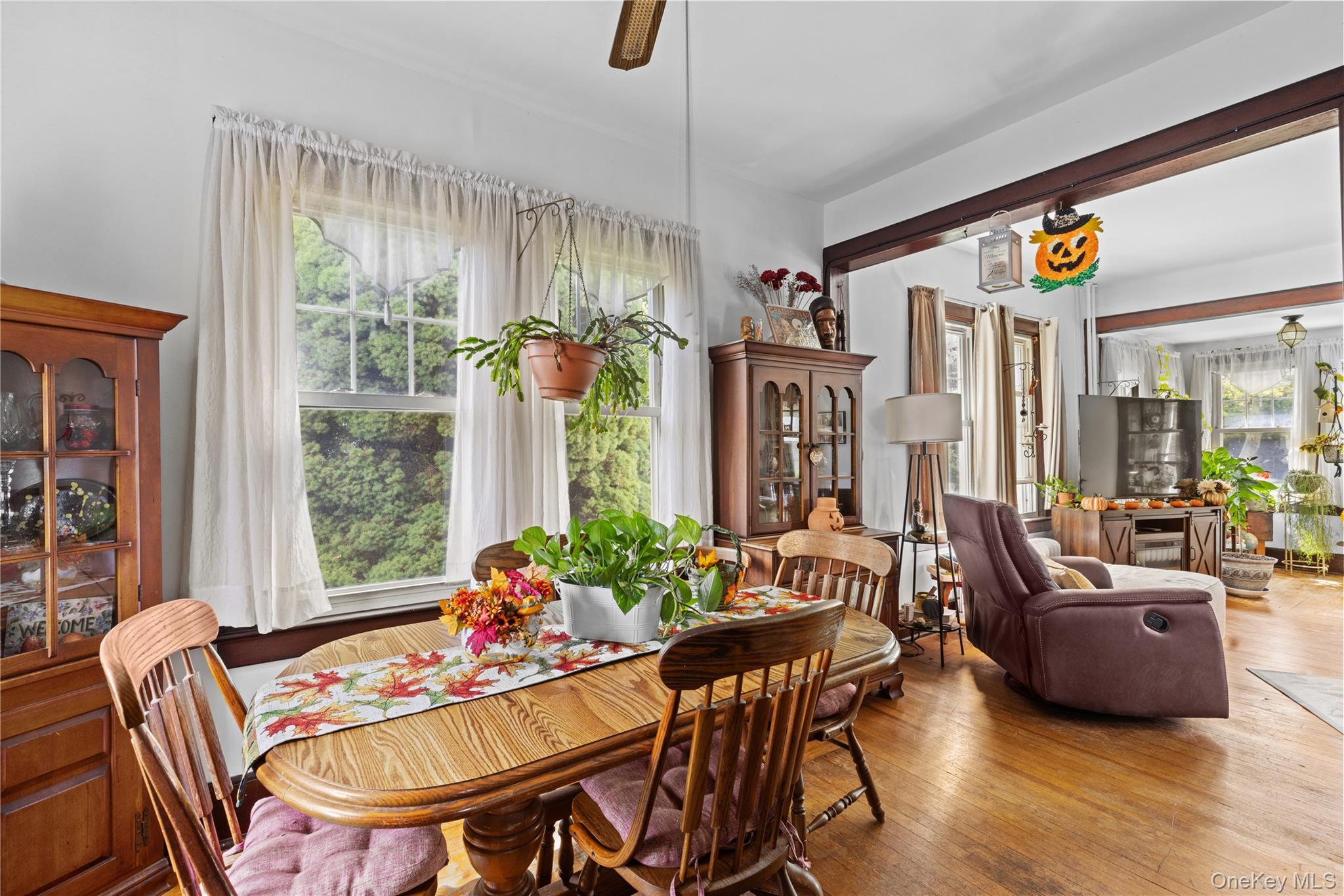 992 Roanoke Avenue – For Sale photo 10