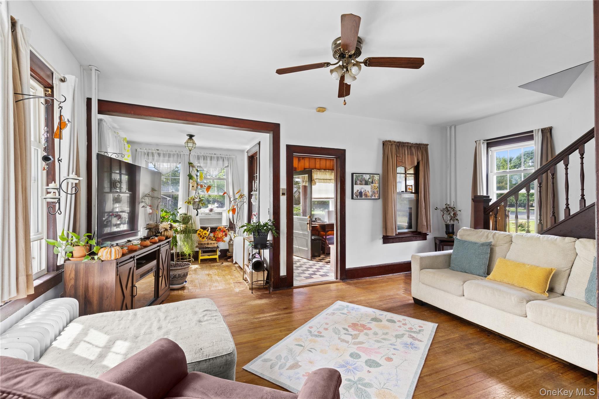 992 Roanoke Avenue – For Sale photo 5