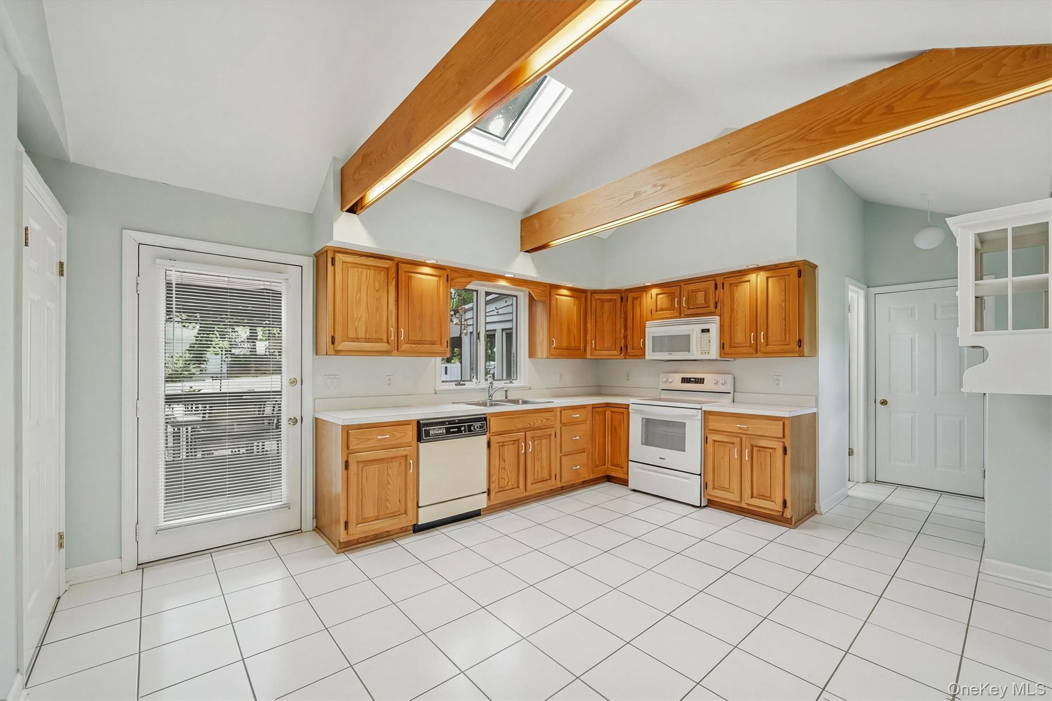 9 Whittier Avenue – For Sale photo 18