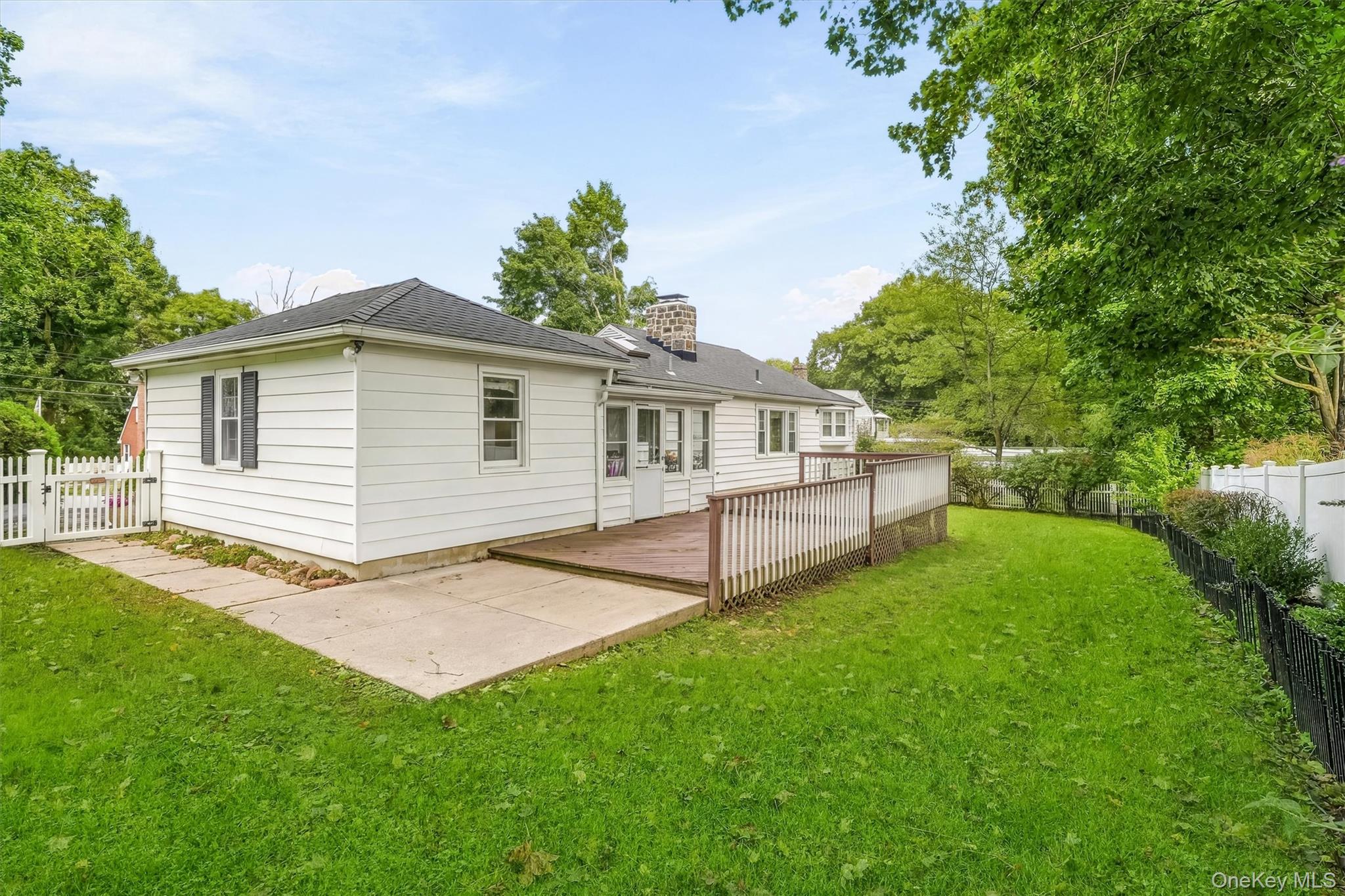 9 Whittier Avenue – For Sale photo 33
