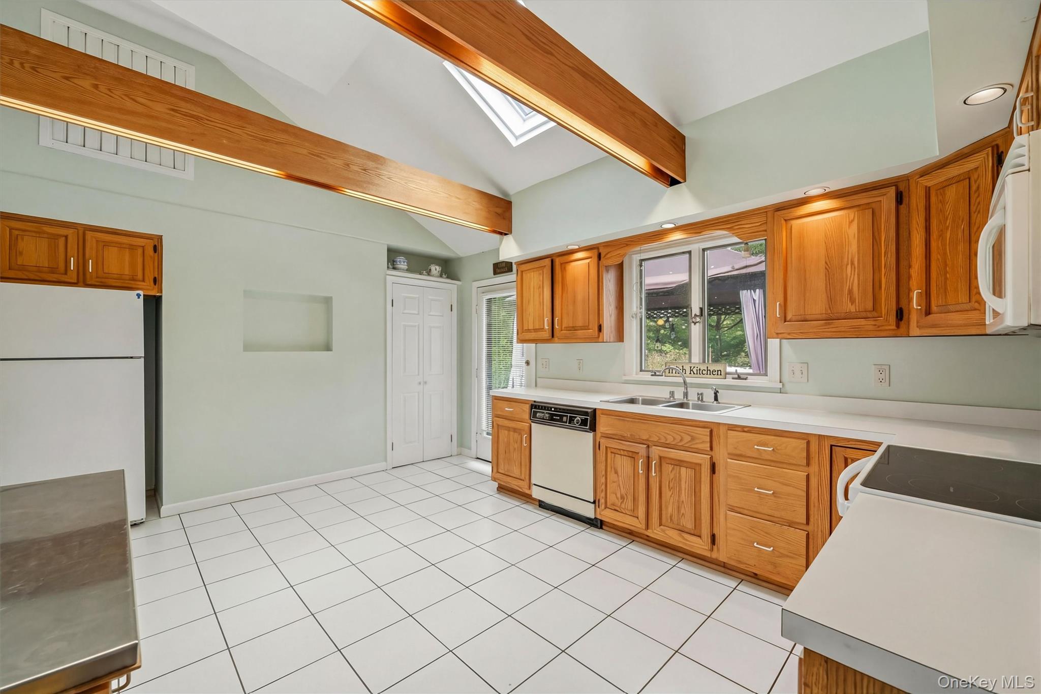 9 Whittier Avenue – For Sale photo 14