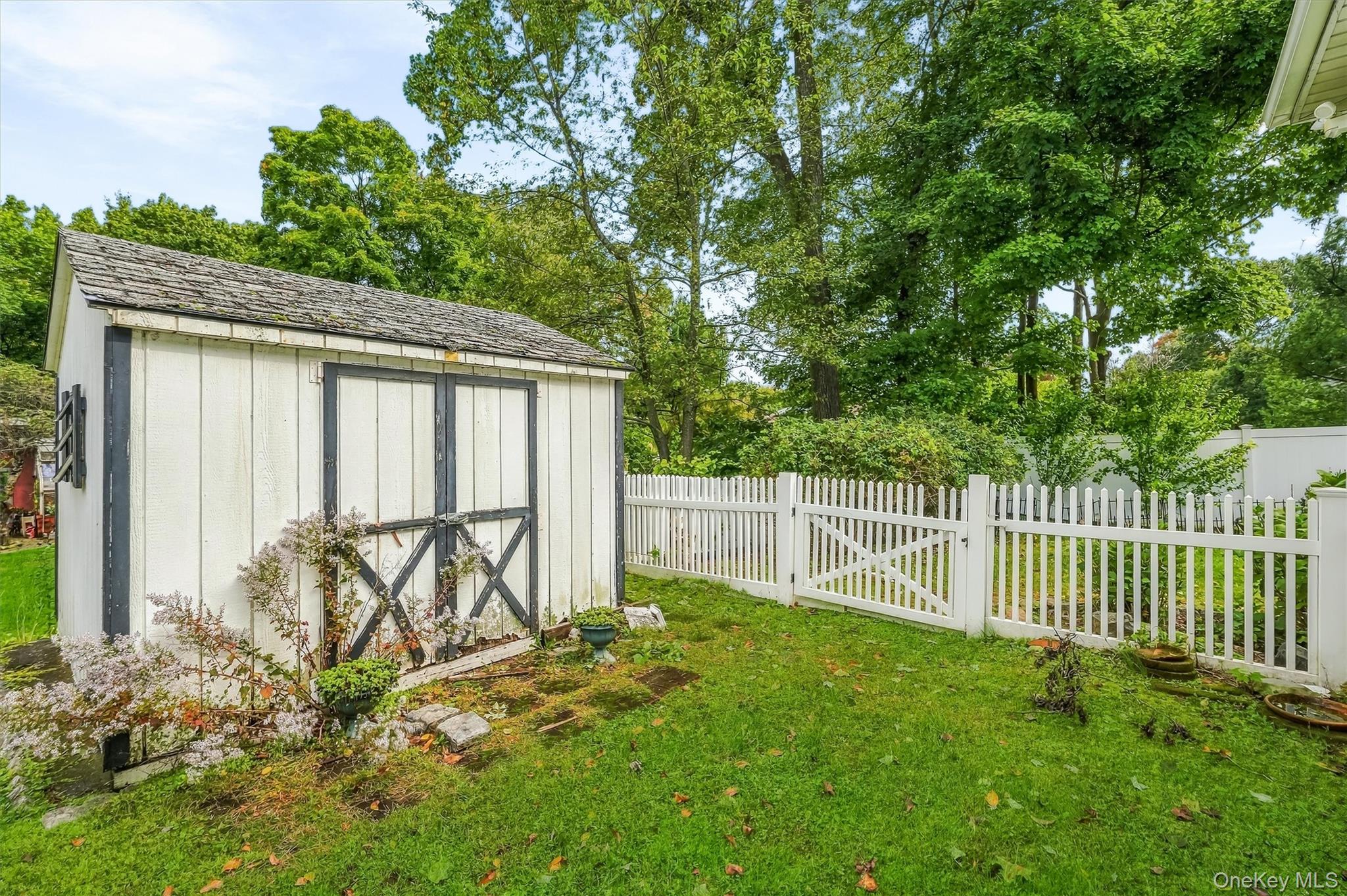 9 Whittier Avenue – For Sale photo 35