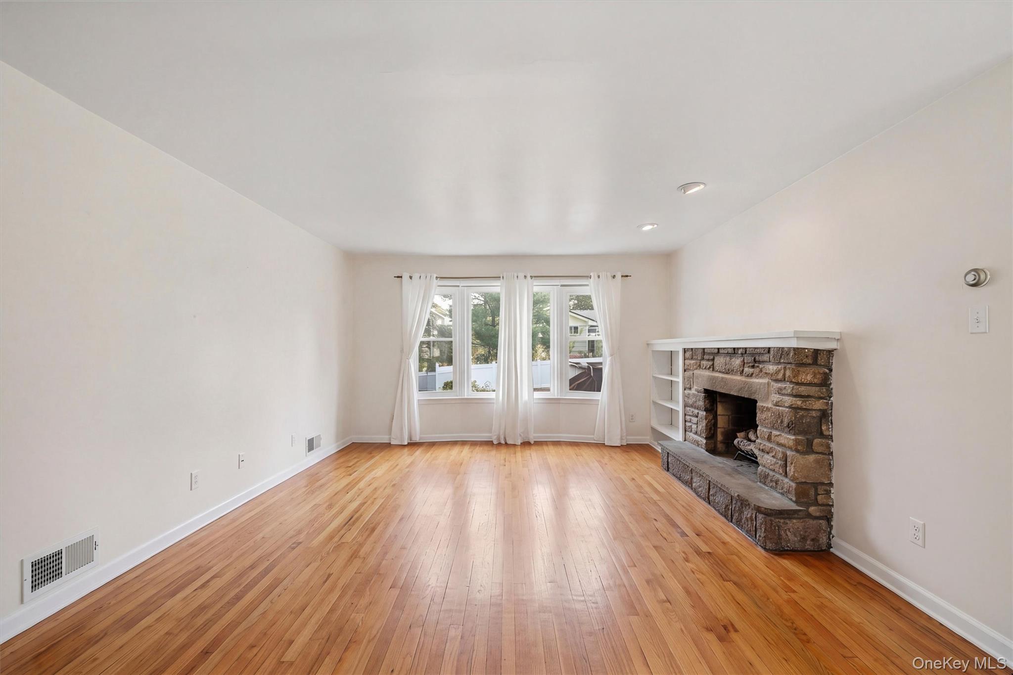9 Whittier Avenue – For Sale photo 9