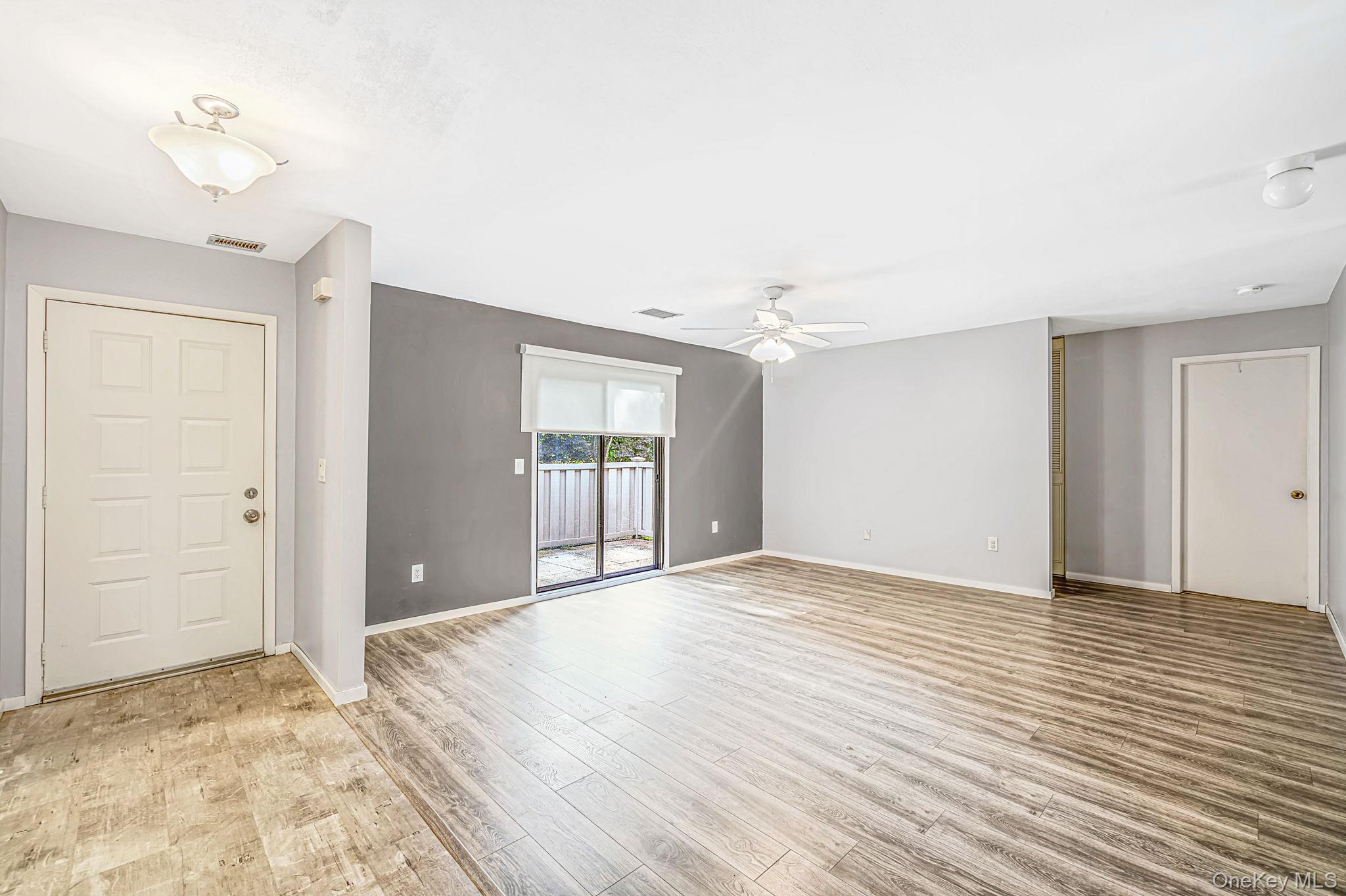 710 Hilltop Court – For Sale photo 10