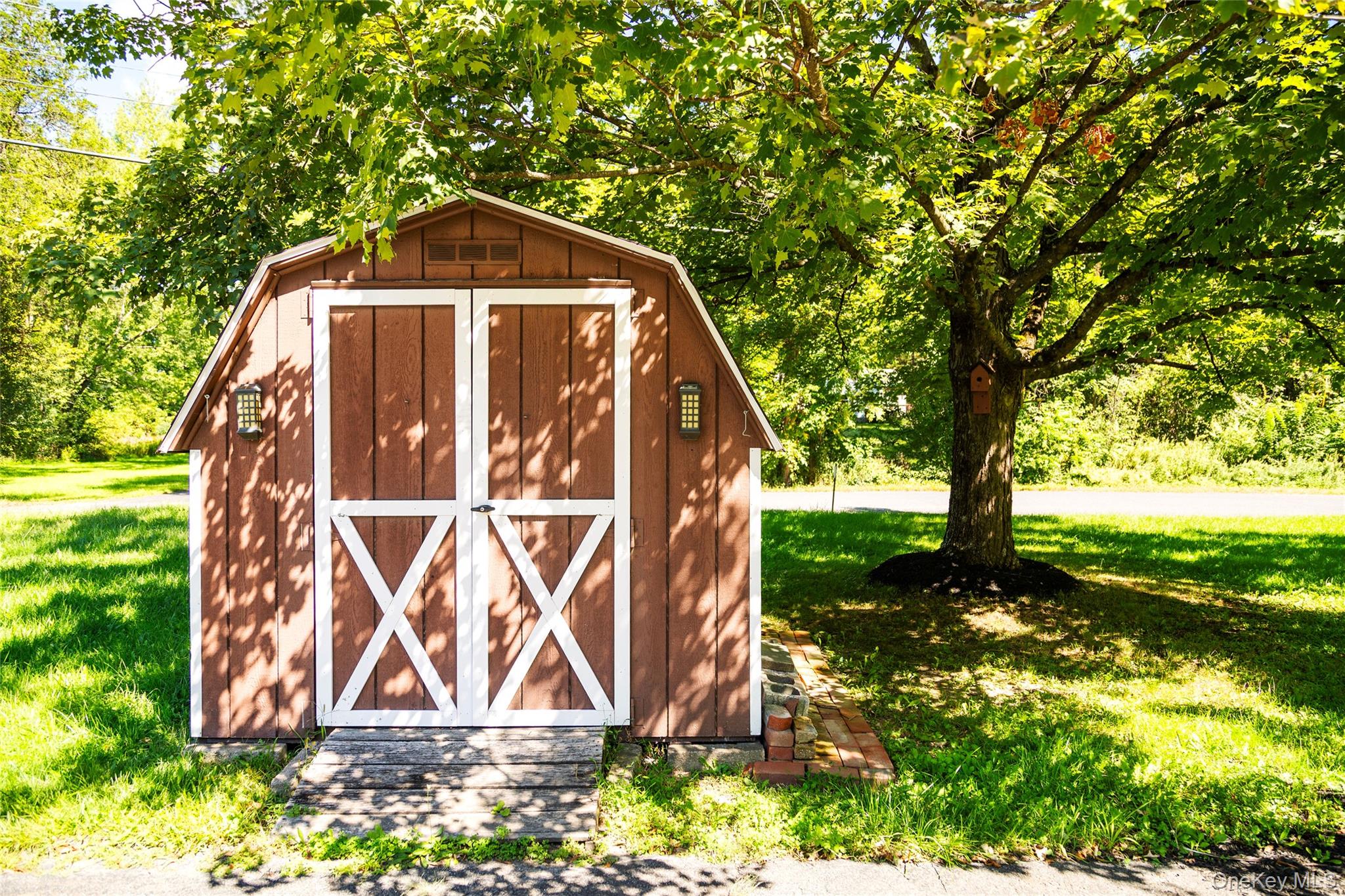 16 Peoples Road – For Sale photo 20