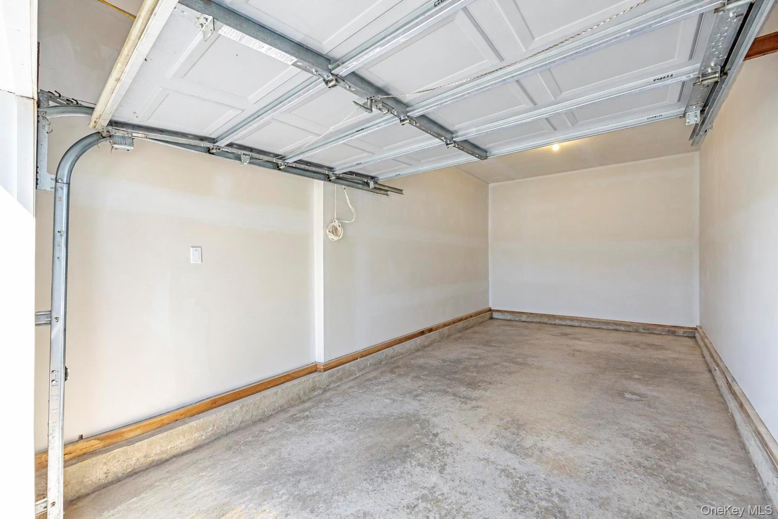 1 Azealia Court – For Sale photo 31