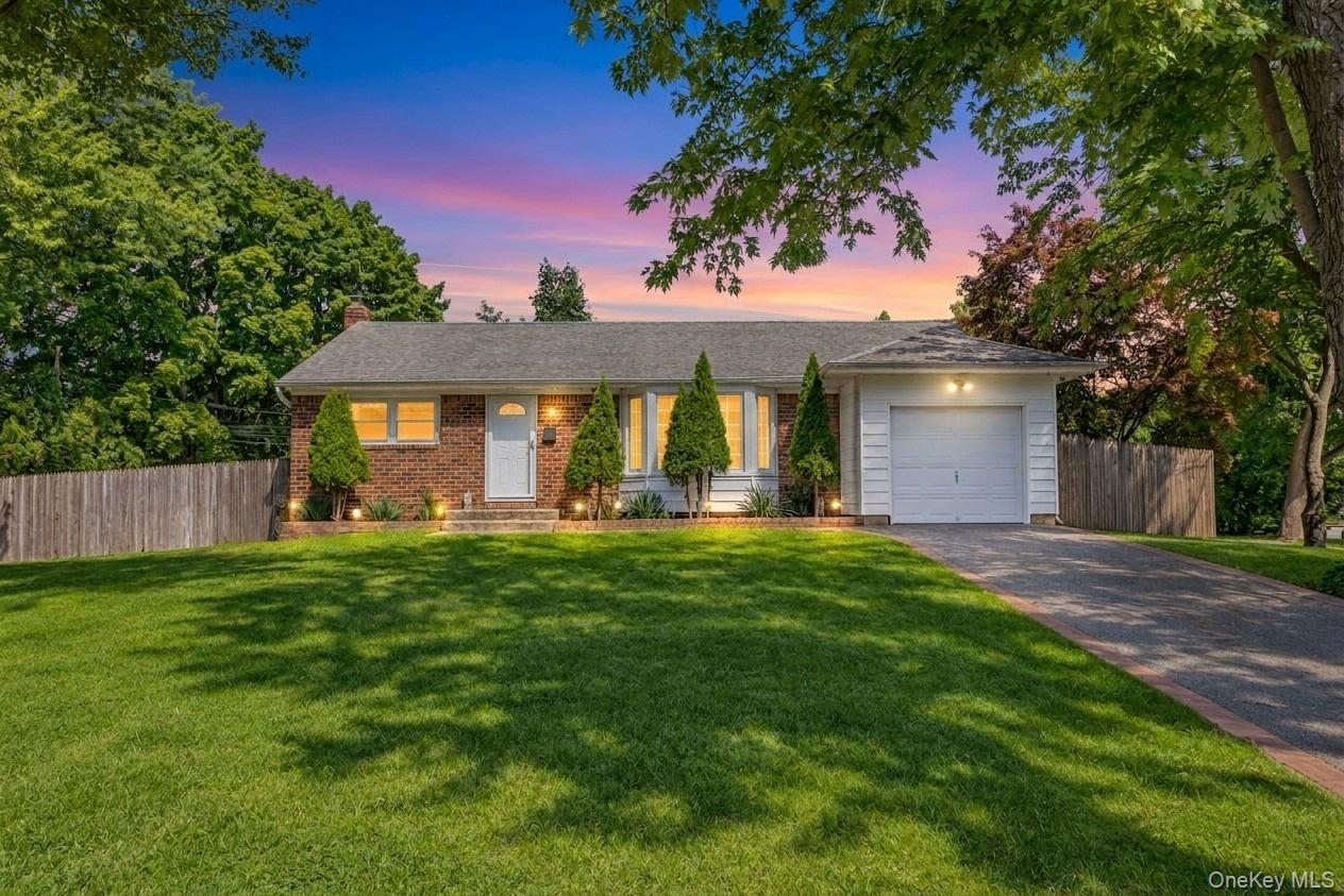 1 Azealia Court – For Sale