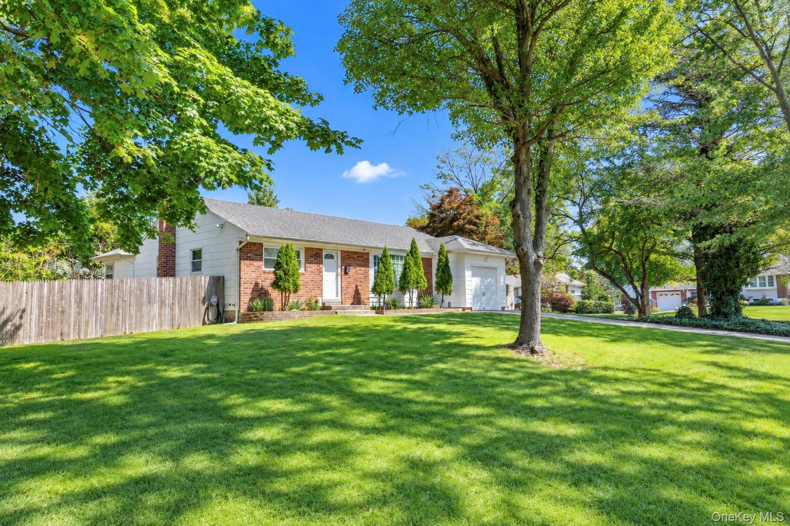 1 Azealia Court – For Sale photo 4