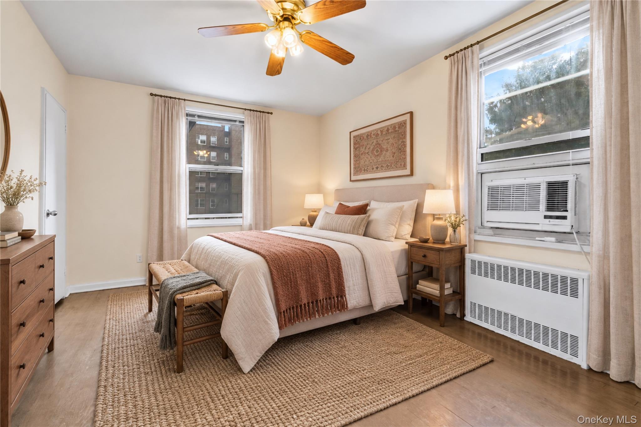 27-10 Parsons Boulevard, Unit 2F photo 11