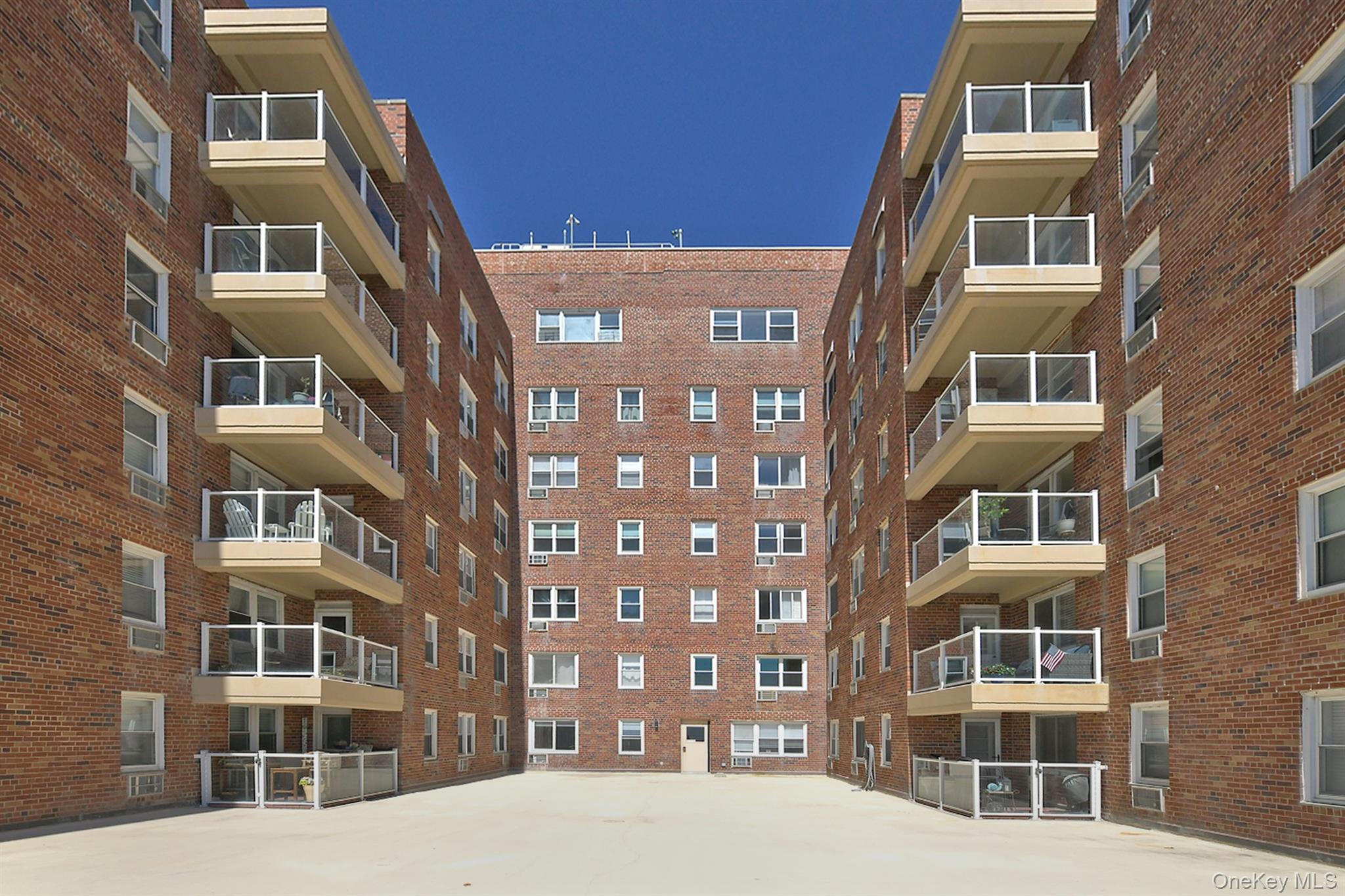 370 W Broadway, Unit 1A photo 24