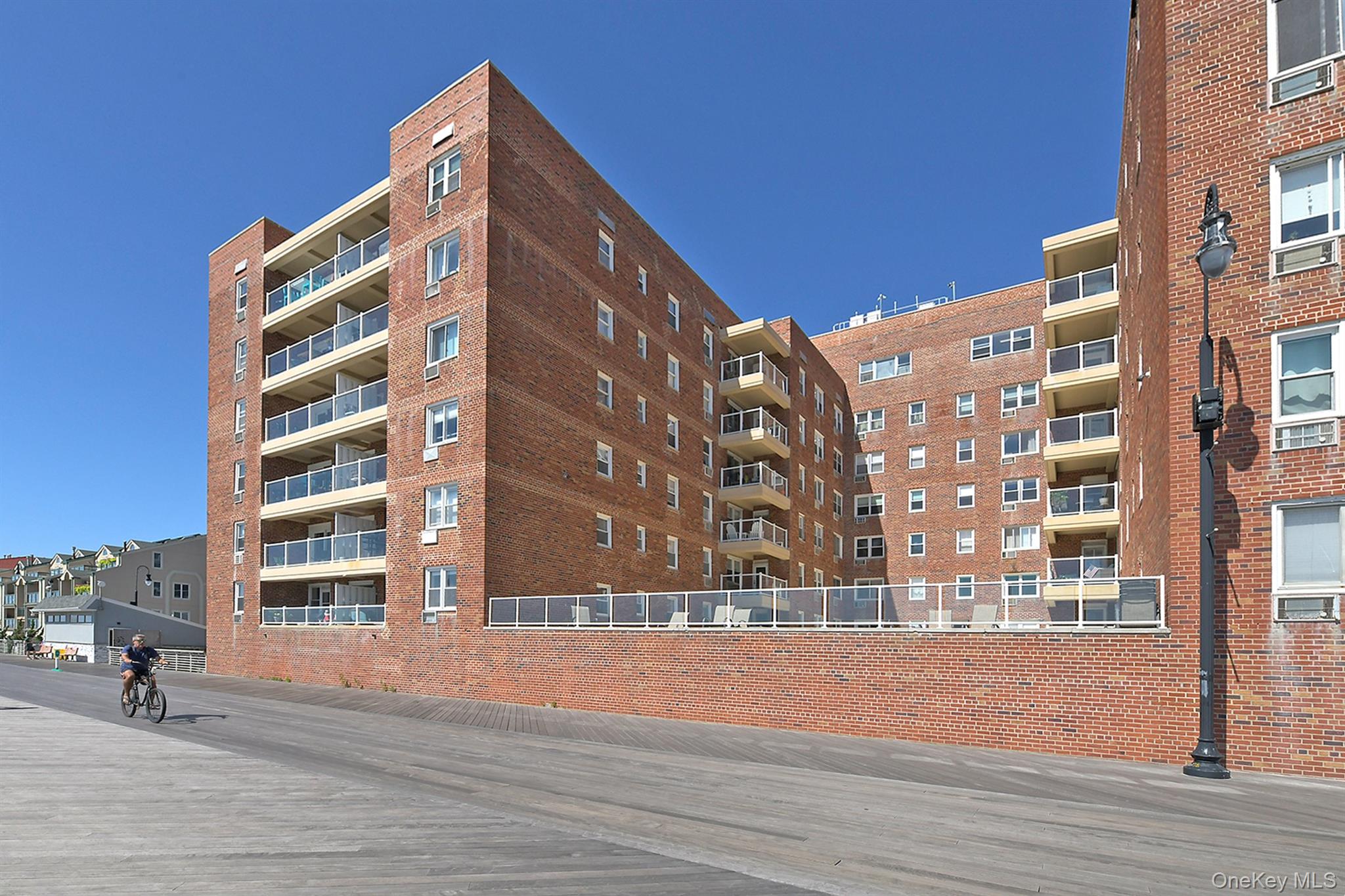 370 W Broadway, Unit 1A photo 25