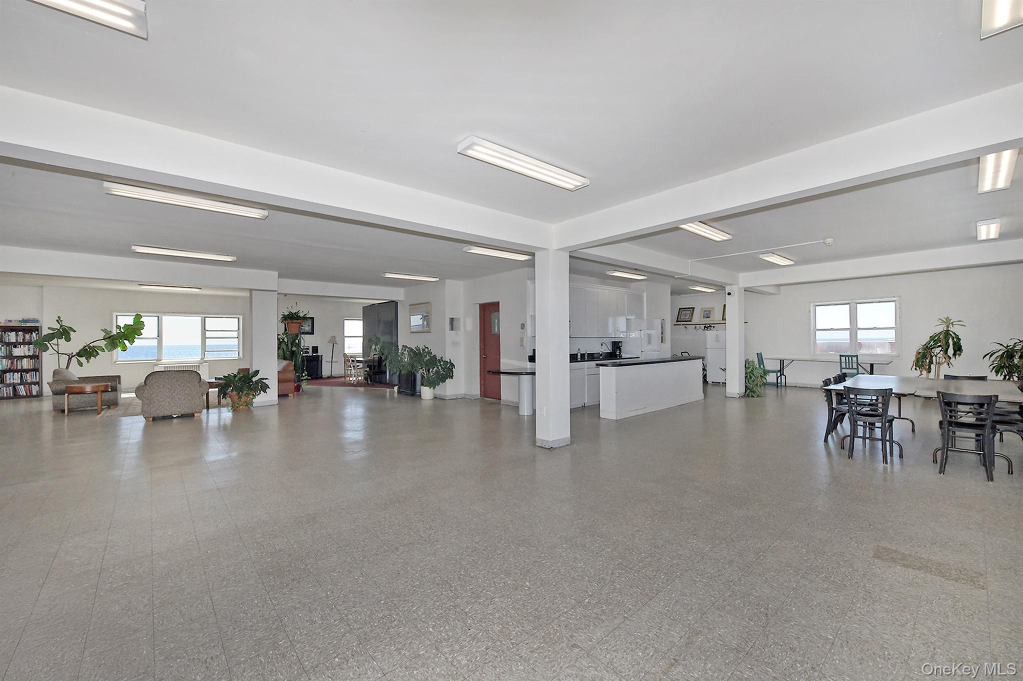 370 W Broadway, Unit 1A photo 22