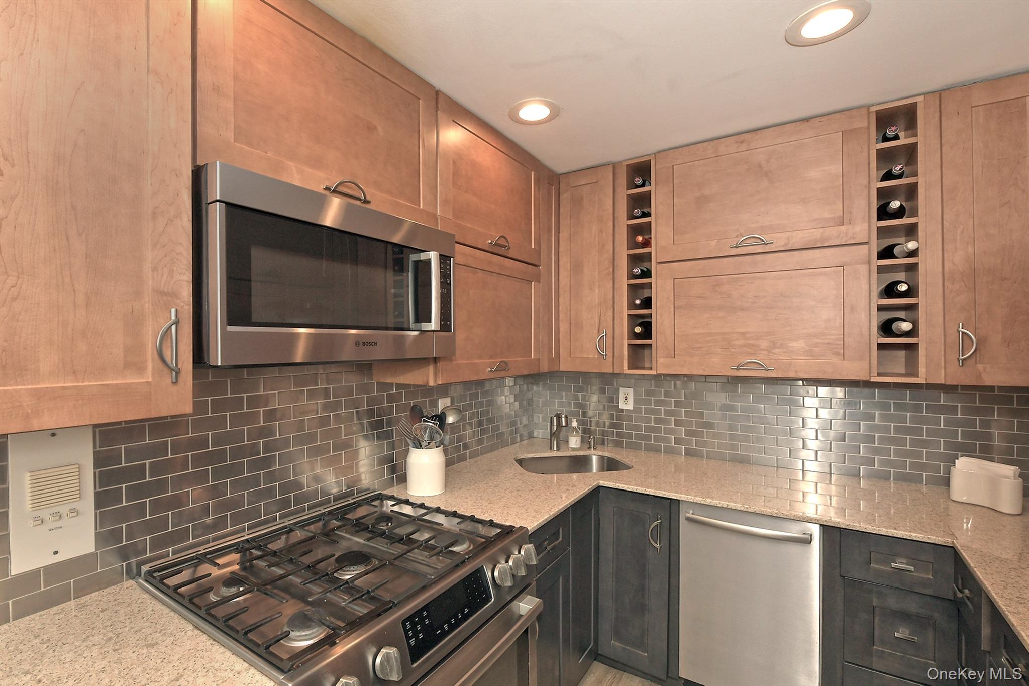 370 W Broadway, Unit 1A photo 9