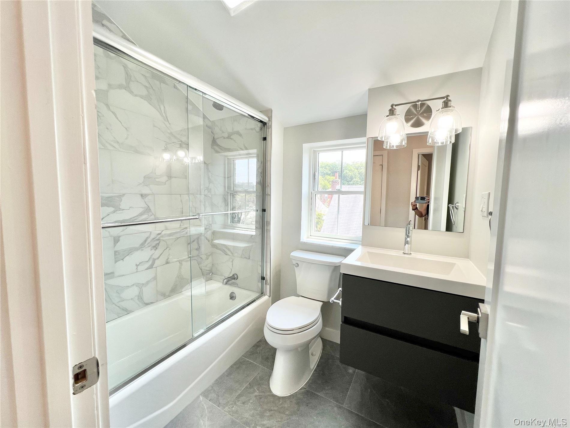 56-75 136th Street, Unit 3B photo 6