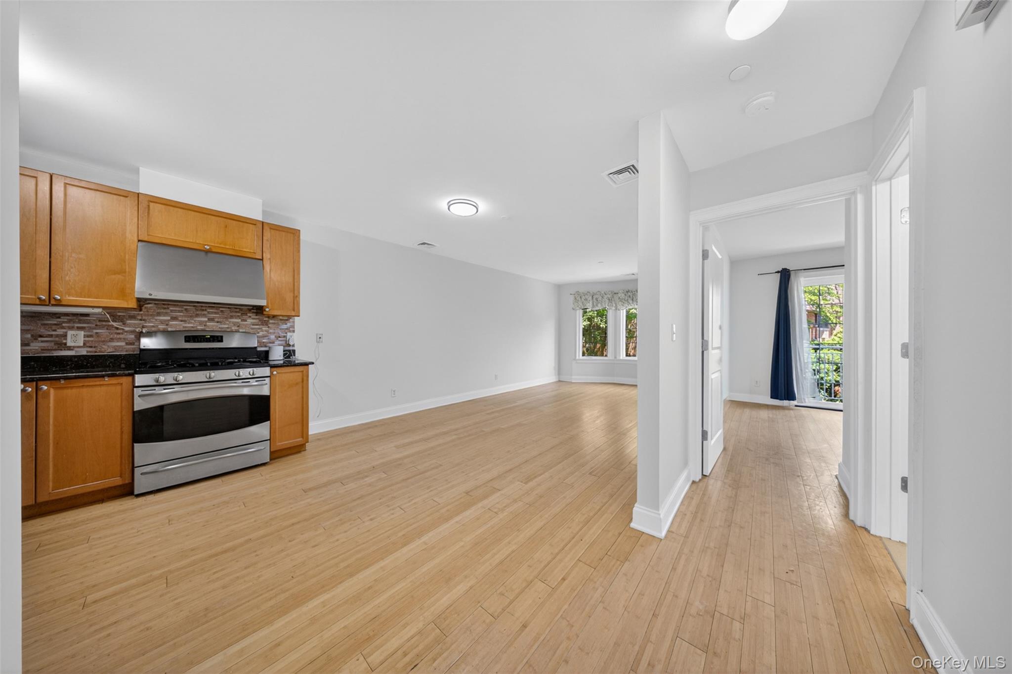 343 Soundview Lane – For Sale photo 17