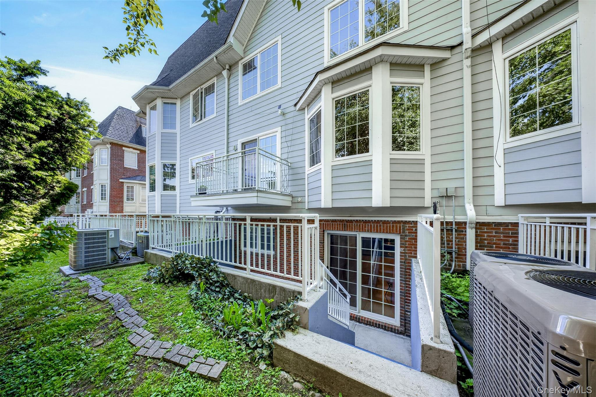 343 Soundview Lane – For Sale photo 48