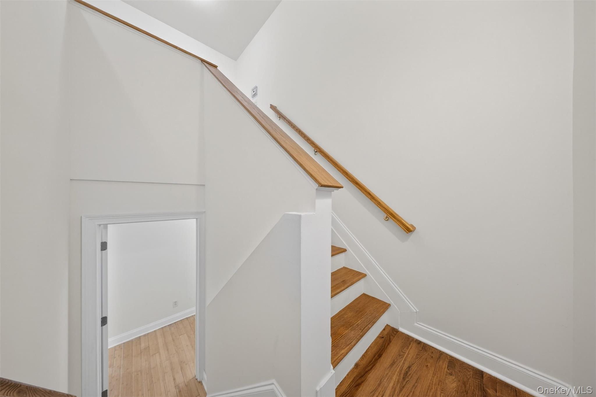 343 Soundview Lane – For Sale photo 32
