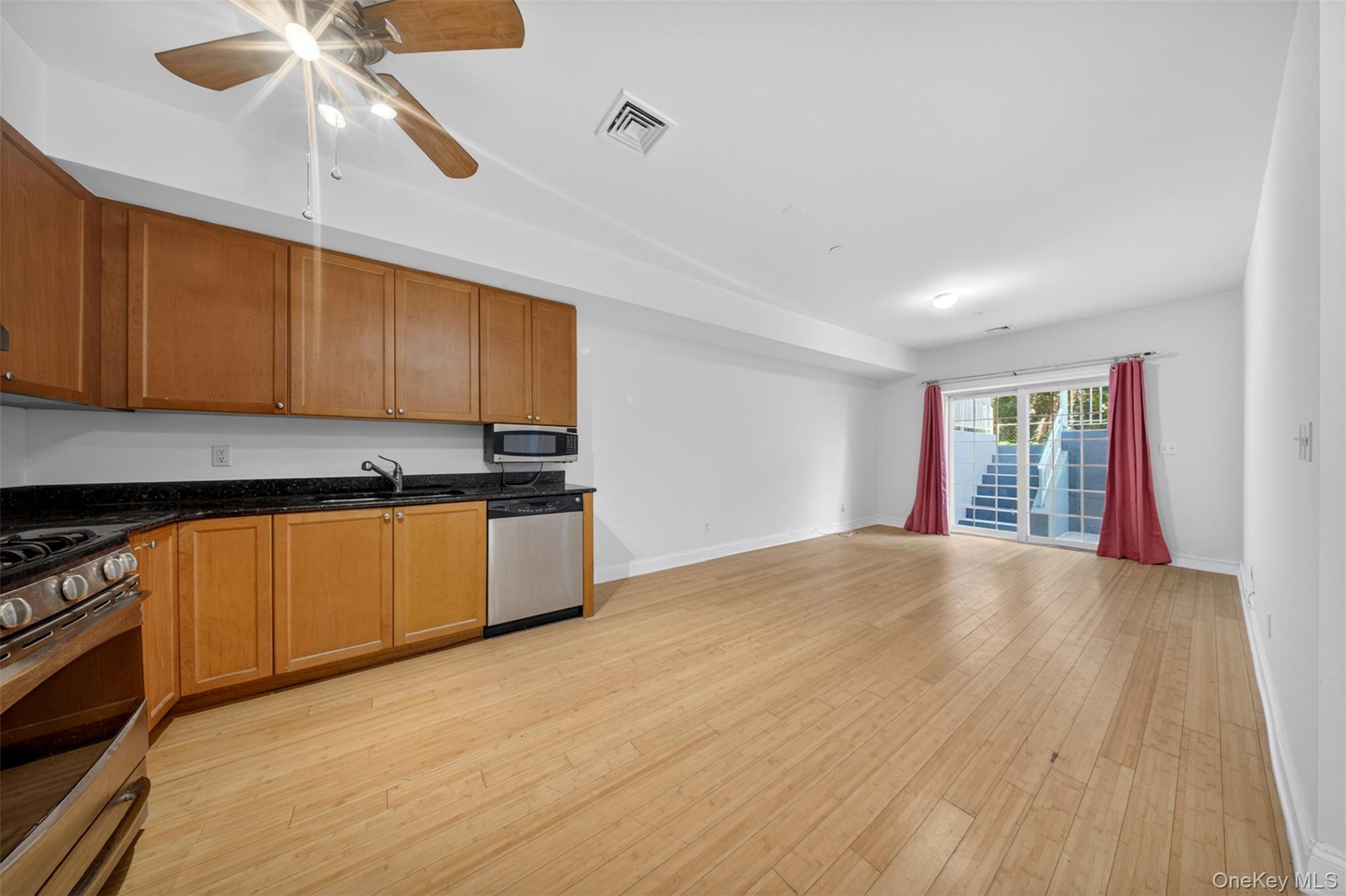 343 Soundview Lane – For Sale photo 7